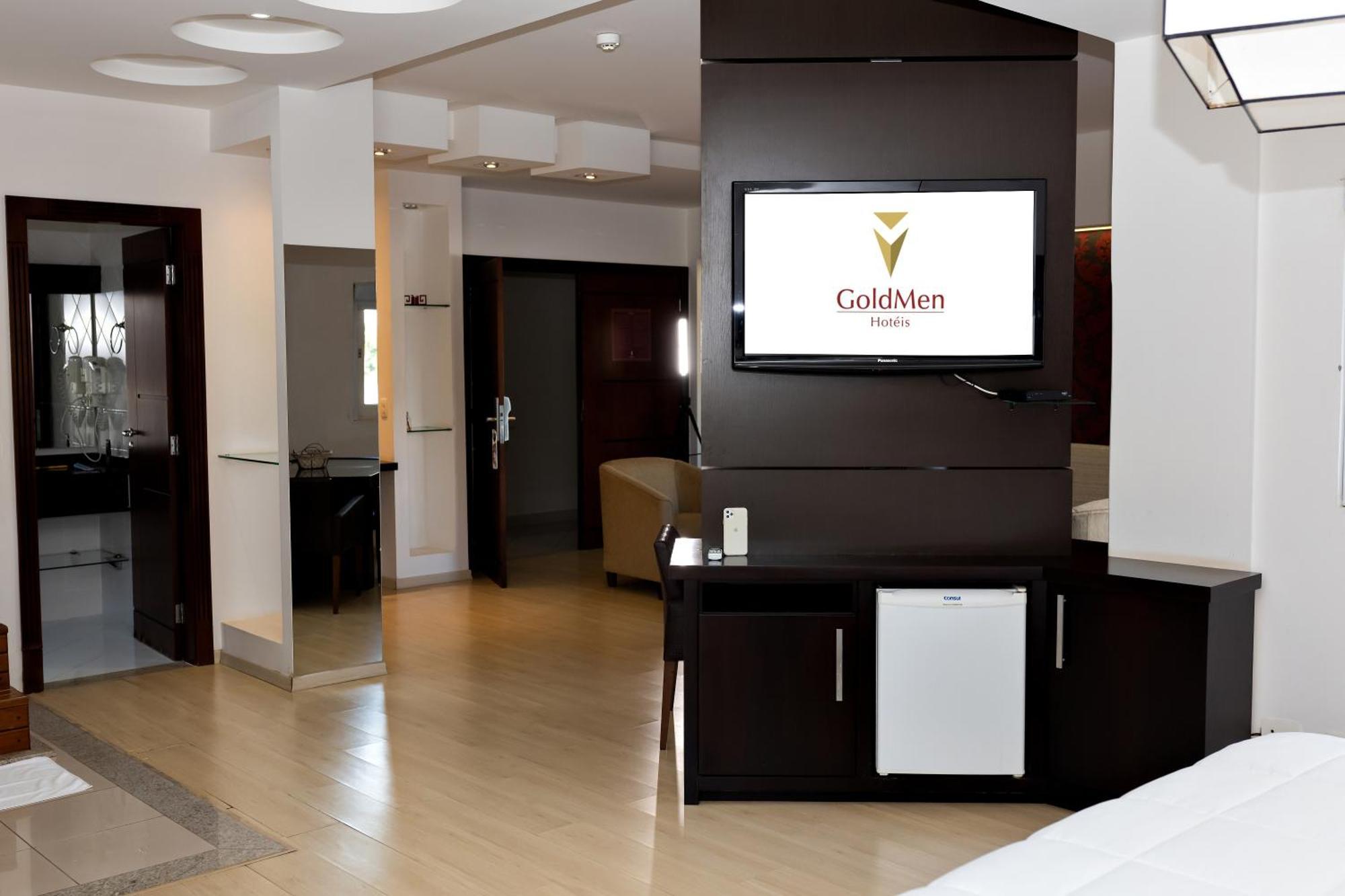Goldmen Select Cianorte Kültér fotó